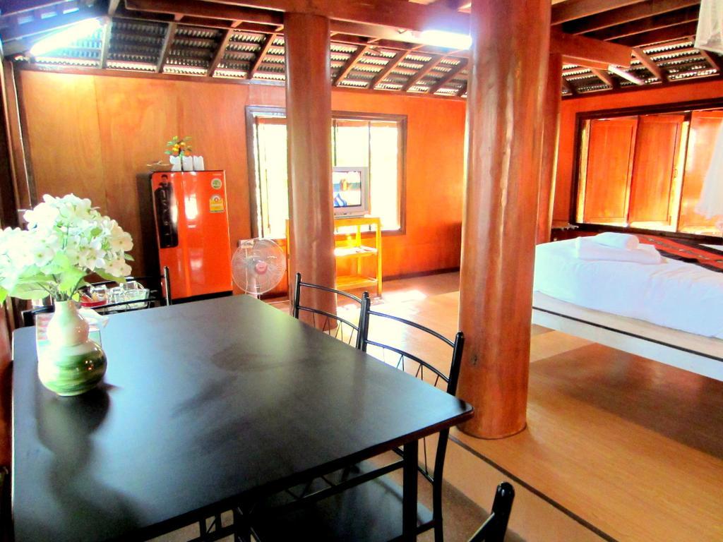 Golden Teak Homestay ماي ريم المظهر الخارجي الصورة